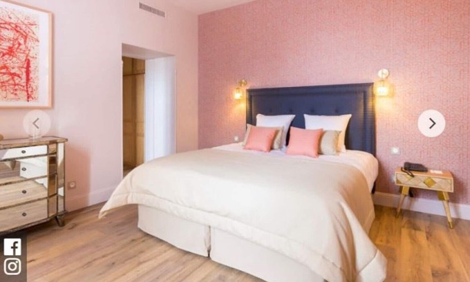 Casteljaloux House | Room of the Castel Clos - Confort 3