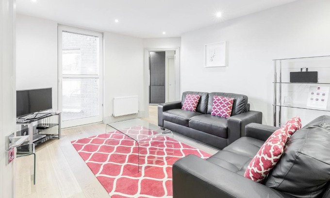 South Richmond Apartment | Roomspace Serviced Apartments - The Quadrant