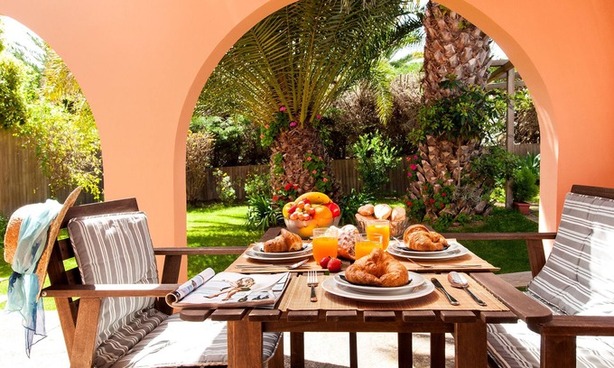 Las Brisas Cottage | Roquete B. Rural house.