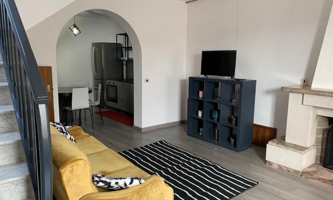 Sarconi Apartment | Rosa’s House