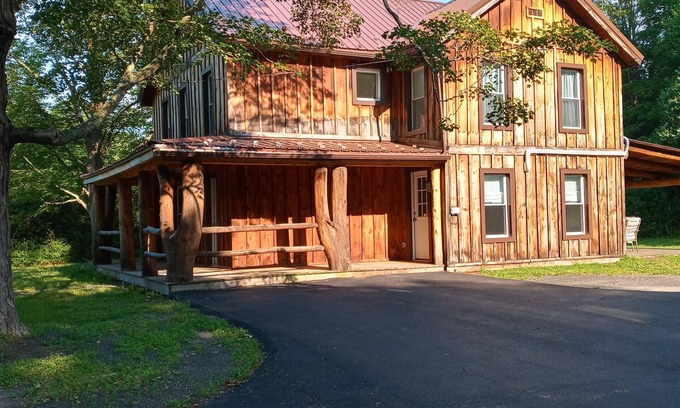 Purling House | Round Top: scenic , serene, beautiful.roomy