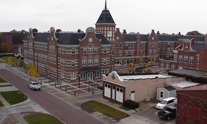 Pella Hotel | Royal Amsterdam Hotel