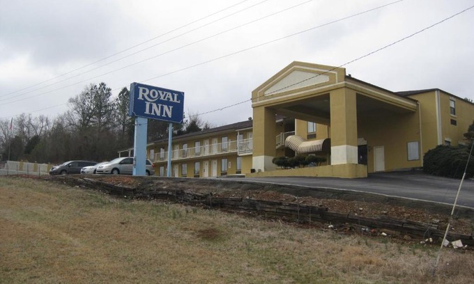 Sparta Hotel | Royal Inn