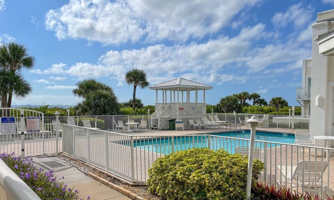 Port Canaveral Condo | Royal Mansions Poolside Condo - Pool, Hot tub, Beach Access