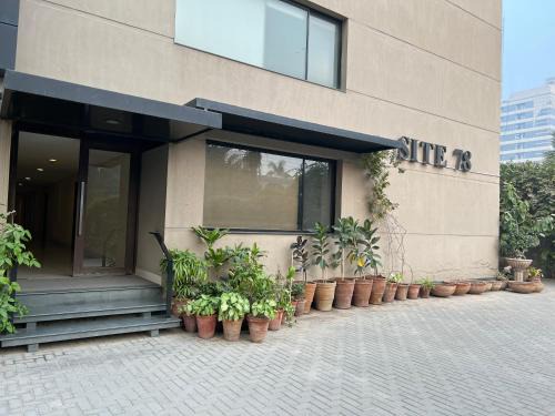 Garden Town Apartment | Royal Service Apartments Gulberg