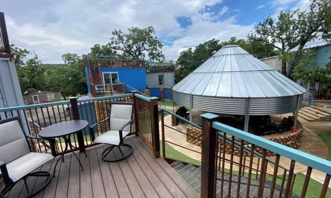 Medicine Park Apartment | RR Medicine Park Tiny House Slp 4 1BR/1BA - 1 bed