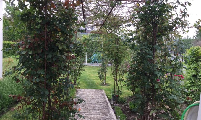 Prouzel House | Rue de la Gare