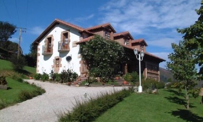 Barrio de Arriba Cottage | Rural apartment La Riguera de Ucieda for 6 people