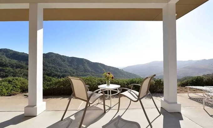 Cambria House | Rural Cambria Getaway. The Big House at Stepladder Ranch & Creamery