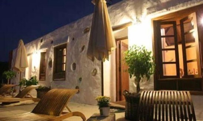 Icod de los Vinos Cottage | Rural house (full rental) Finca Los Ciruelos for 2 people
