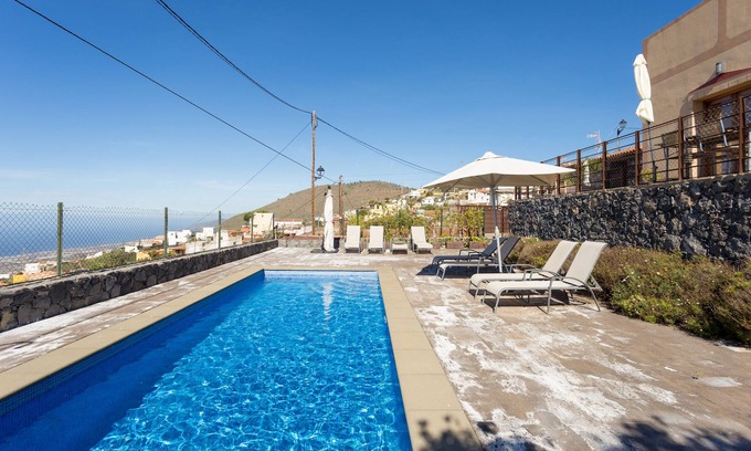 Guia de Isora Cottage | Rural house with wonderful views of three Canarian islands and spectacular sunset