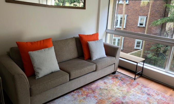 Rushcutters Bay Apartment | Rushcutters Bay - pool + parking