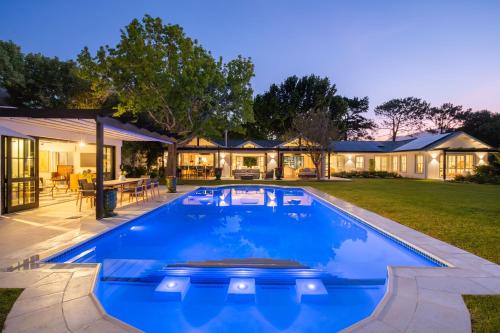 Alphen House | Russet Rise, Adults Only