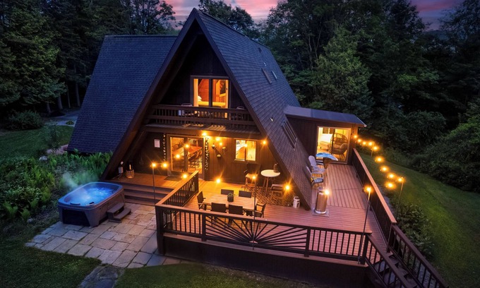 LaFayette Ski Chalet | Rustic A Frame Cabin. Nature retreat on 4 acres! 15 minutes from 3 waterfalls