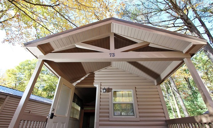 Mingoville Cabin | Rustic Cabin 28 w/4 Beds