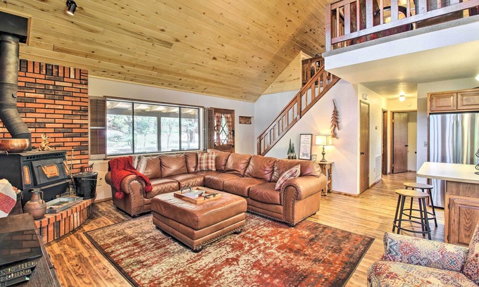 Overgaard Cabin | Rustic, Forest-View Retreat in Heber-Overgaard!