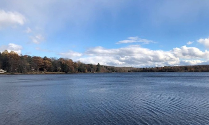 Aldenville Cottage | Rustic Lake Cottage