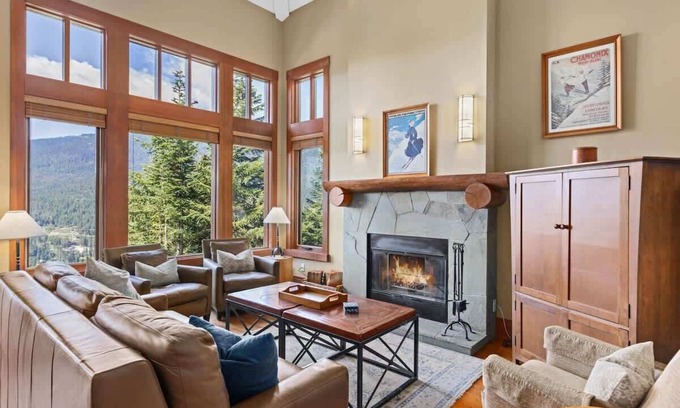 Nordic Estates House | Rustic townhouse w/mountain views & ski access
