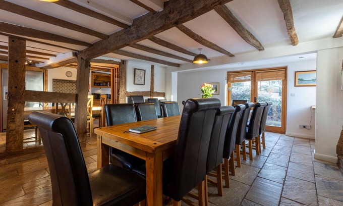 Eaton Mascott Cottage | RYTON GRANGE FARMHOUSE TO SLEEP 12 - sleeps 12 guests in 6 bedrooms