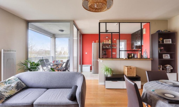 Republique - Les Ponts Apartment | Séjour sur l'île de Nantes avec vue sur la Loire