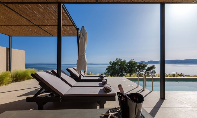 Karystos Villa | 'S CAVE VILLAS SEASIDE KARYSTOS VILLA DELTA