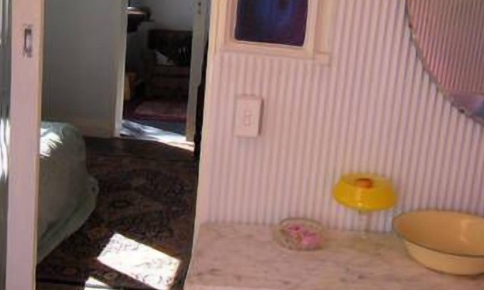 Port Kembla Cottage | Sadies Cottage Port Kembla