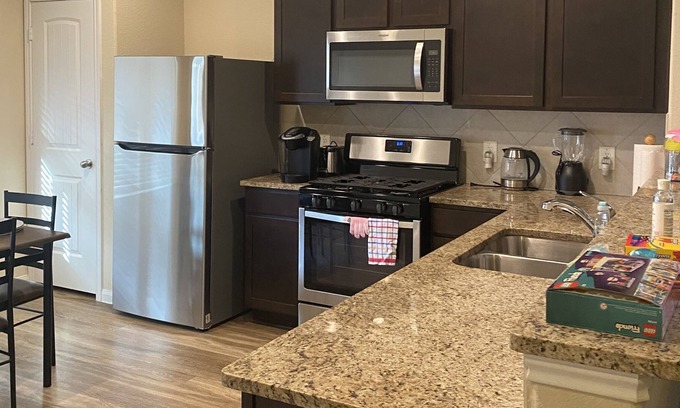 Katy House | Safe, family friendly cozy home away from home.Lush Space with all essentials.