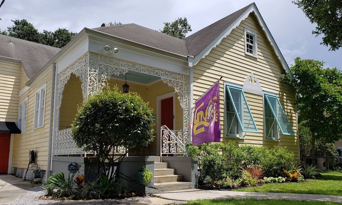 Gentilly Terrace House | Safe, Spacious, Parking, 3200 sq ft, 5 bedr, 4 baths, 7 beds