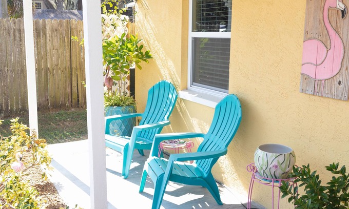 Safety Harbor House | Safety Harbor - Tropical Oasis