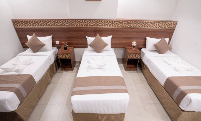 Al Aziziyah Hotel | Saif Plus 1