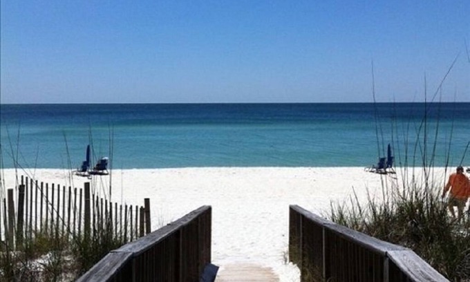 Orange Beach East Condo | 🏖️ SALE! Awesome Direct Beach Front Condo Best Location & Value on the Beach