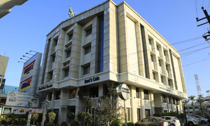 Salem Hotel | SALEM HOTEL DEVI TOWERS 5 RODS