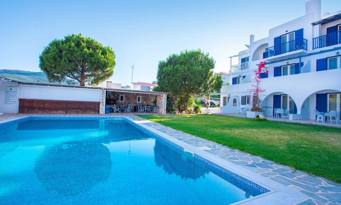 Steni Dirfyos House | Saltriver rooms