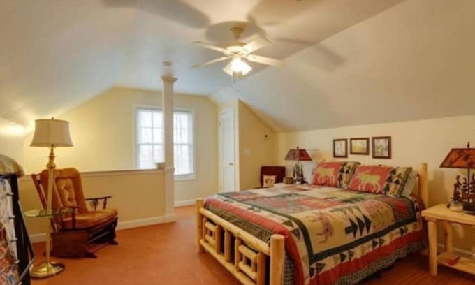 Saluda Cottage | Saluda Cottage