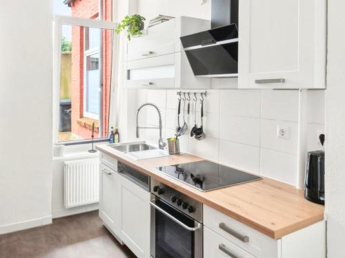 Gaarden-Sud - Kronsburg Apartment | Salz&Wind Modernes Apartment in Kiel zentral & 24h Selbst Check In