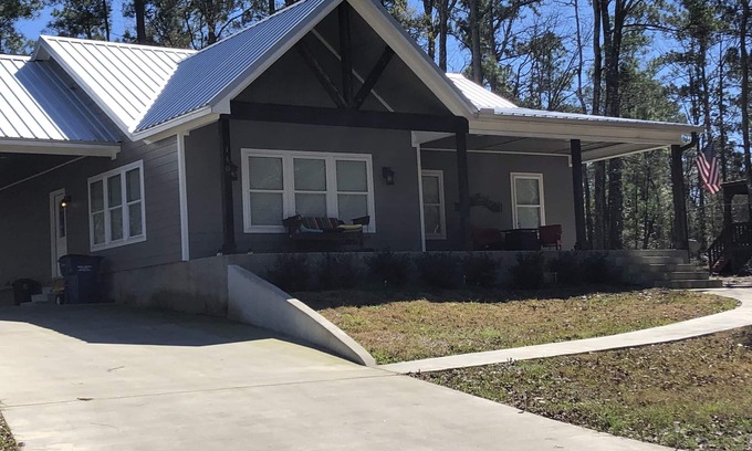 Brookeland House | Sam Rayburn Lake House in Rayburn Country w/WI-FI