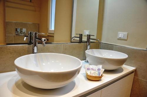 Ferrara Historic Centre Apartment | San Guglielmo Apartments