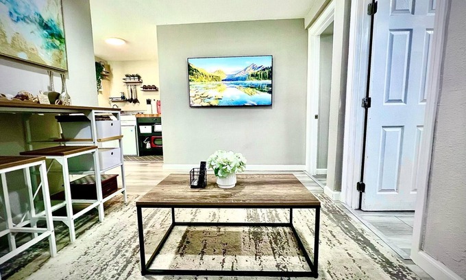 Downtown San Jose House | San Jose - 2 bedroom 1 bath
