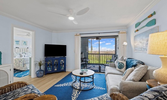 Sandestin House | Sandestin Starfish: Serene Bayfront Condo with Golf Cart, Workstation, and Stunning Views