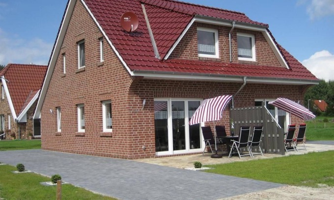 Tannenhausen House | Sandperle, Holiday home - Holiday home, Shower, WC, 2 bedrooms, House 2