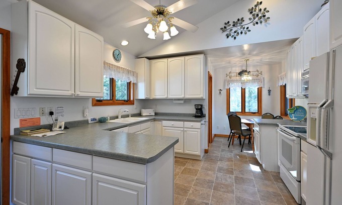 Cable House | Sandy Shores 2 Bedroom Hotel Room by RedAwning