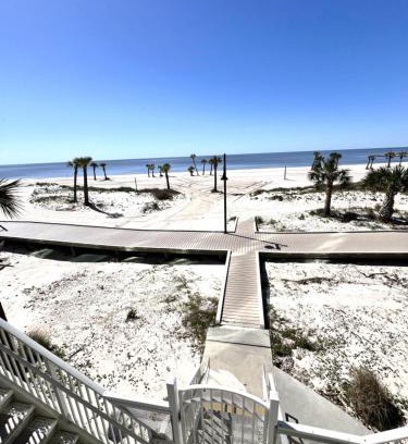 Biloxi House | Sandy Shores Condominium