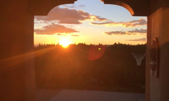 North Hills House | Santa Fe Perfection: Stunning Views. Beautiful Home. Quiet, Serene, Setting.