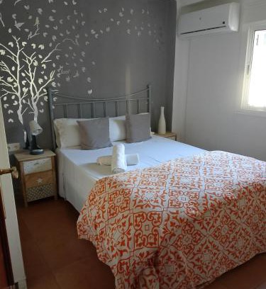 San Pablo A y B Apartment | Santa Justa