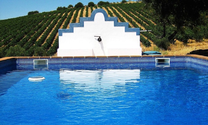 Reguengos de Monsaraz House | Sao Pedro Do Corval: Country Cottage / Gite - São Pedro do Corval