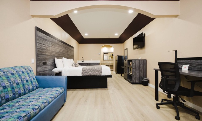 Channelview Hotel | Sapphire Inn & Suites