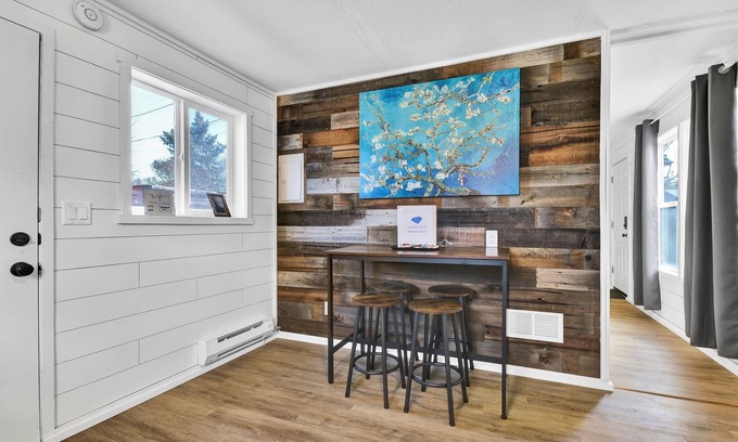 Boise Bench House | Sapphire Suite- Close to Airport and Hospital!