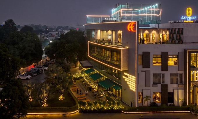 Mohangarh Hotel | Sapphire Suites By Arif Castles