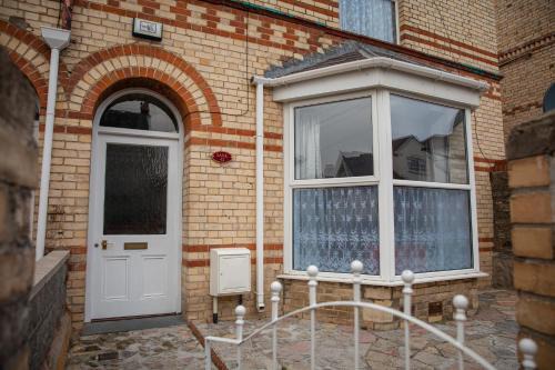 Barnstaple House | sark guest house