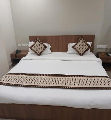 Jamshedpur Hotel | Sarovar Hills Hotel and Resort